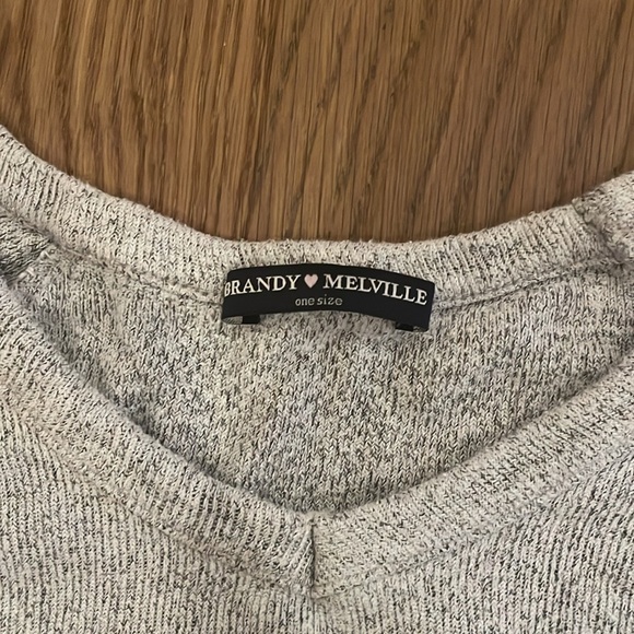 Long sleeve Brandy Melville - Picture 2 of 2